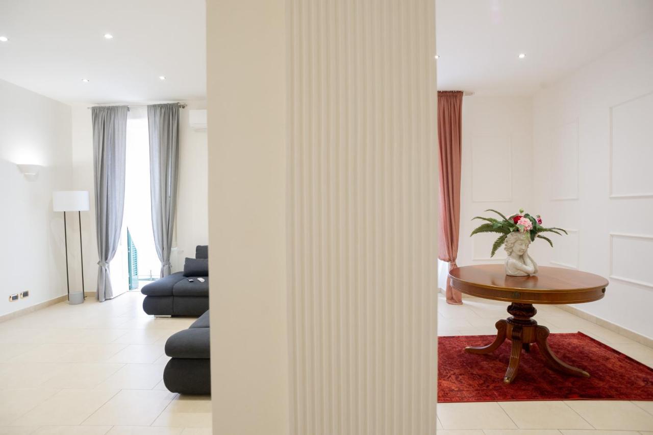 Internotre Luxury Apartment Бари Экстерьер фото