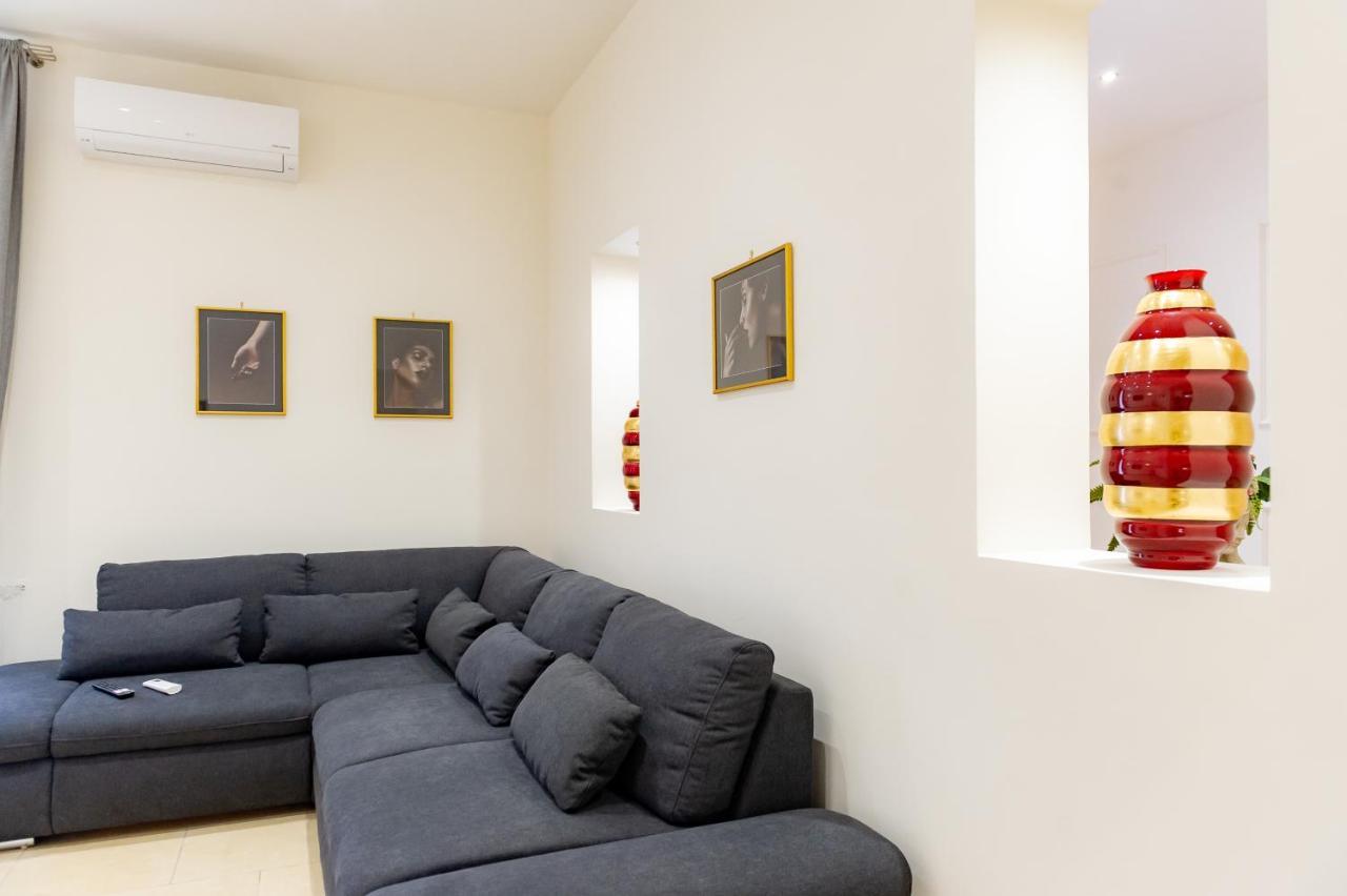 Internotre Luxury Apartment Бари Экстерьер фото